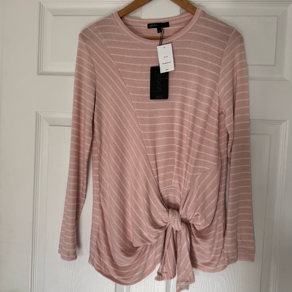 Gibson Knot Detail Knit Top